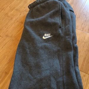 Men’s Nike sweatpants